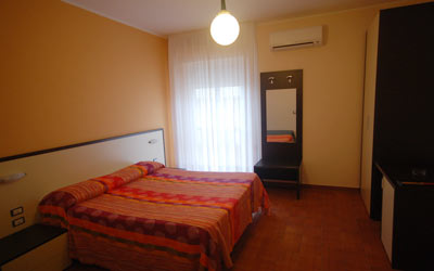albergo 3 stelle tortoreto